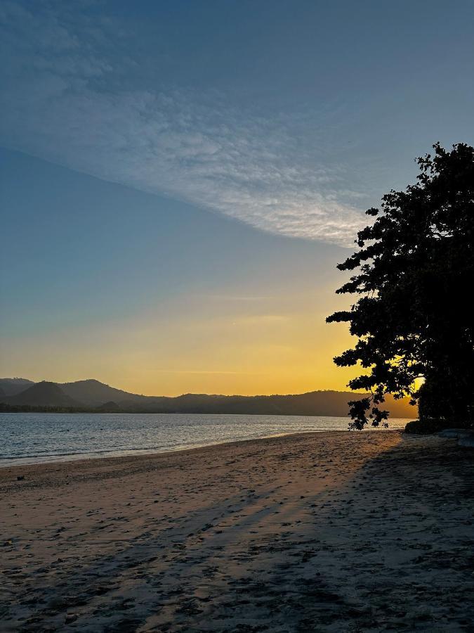 Matahari Villas Gili Asahan Bagian luar foto