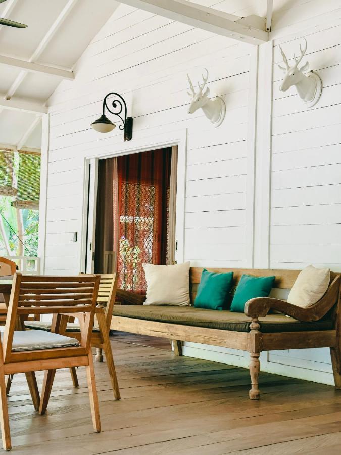 Matahari Villas Gili Asahan Bagian luar foto
