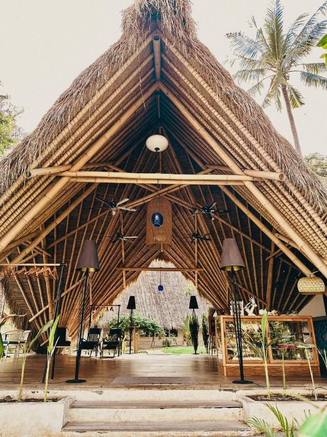 Matahari Villas Gili Asahan Bagian luar foto