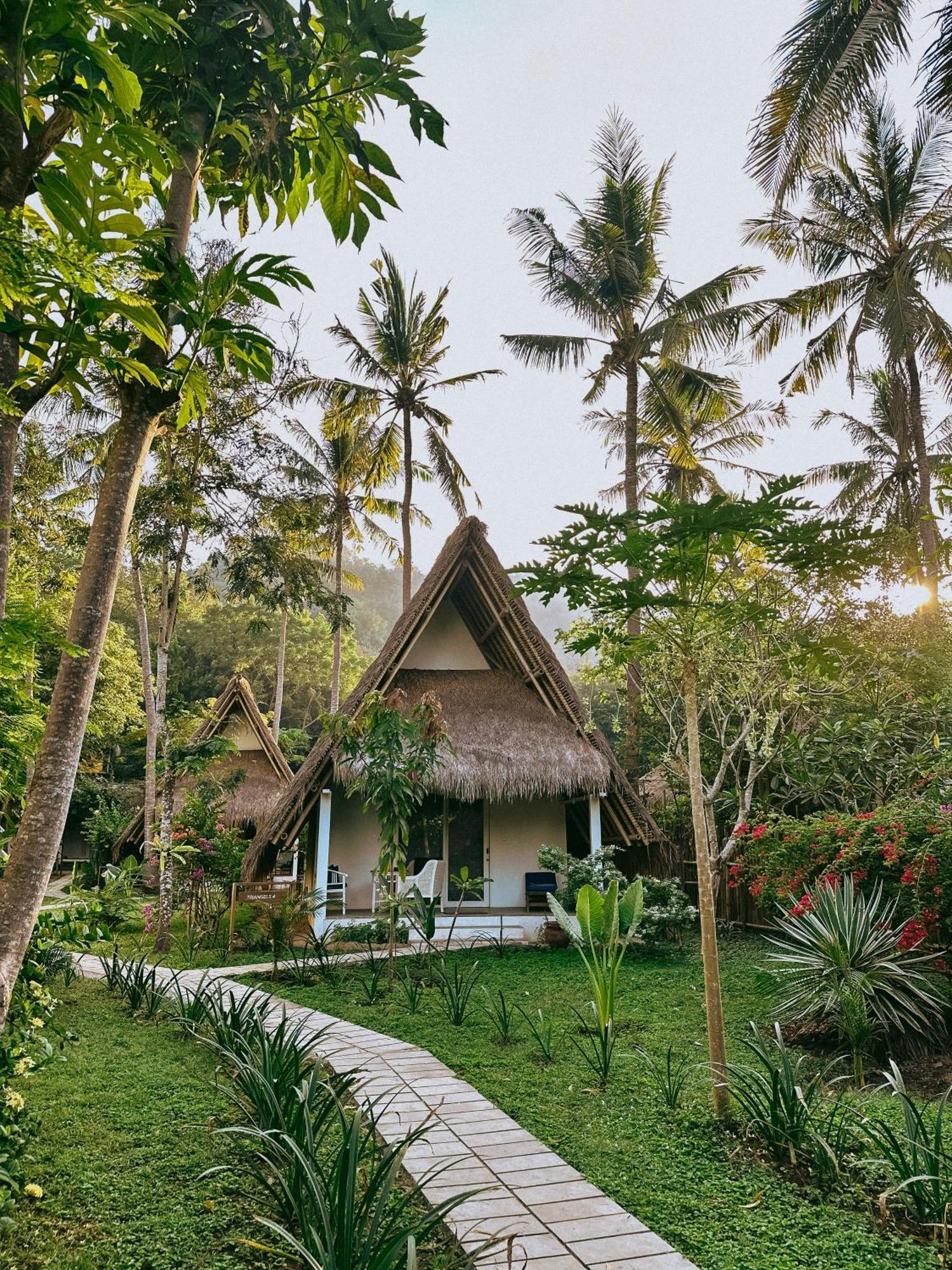 Matahari Villas Gili Asahan Bagian luar foto